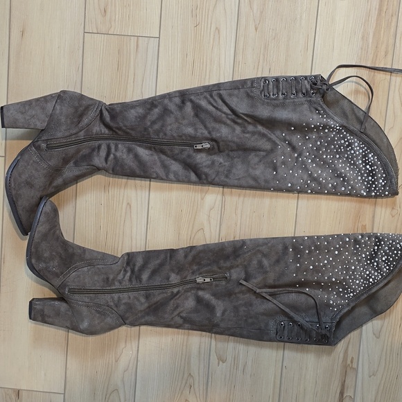 Naughty Monkey Knee High Rhinestone Suede Brown 4" Heel Boots (8) - Picture 8 of 8